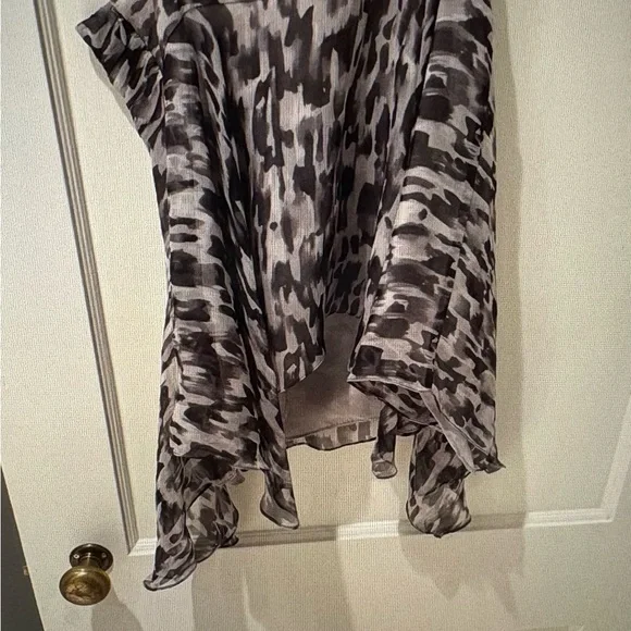 BCBGMaxAzria hankerchief cheetah leopard Camisole xs wood beaded rose - Picture 7 of 8